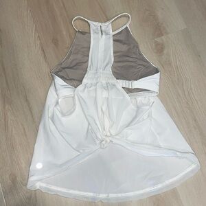 Lululemon high neck tank with built in bra